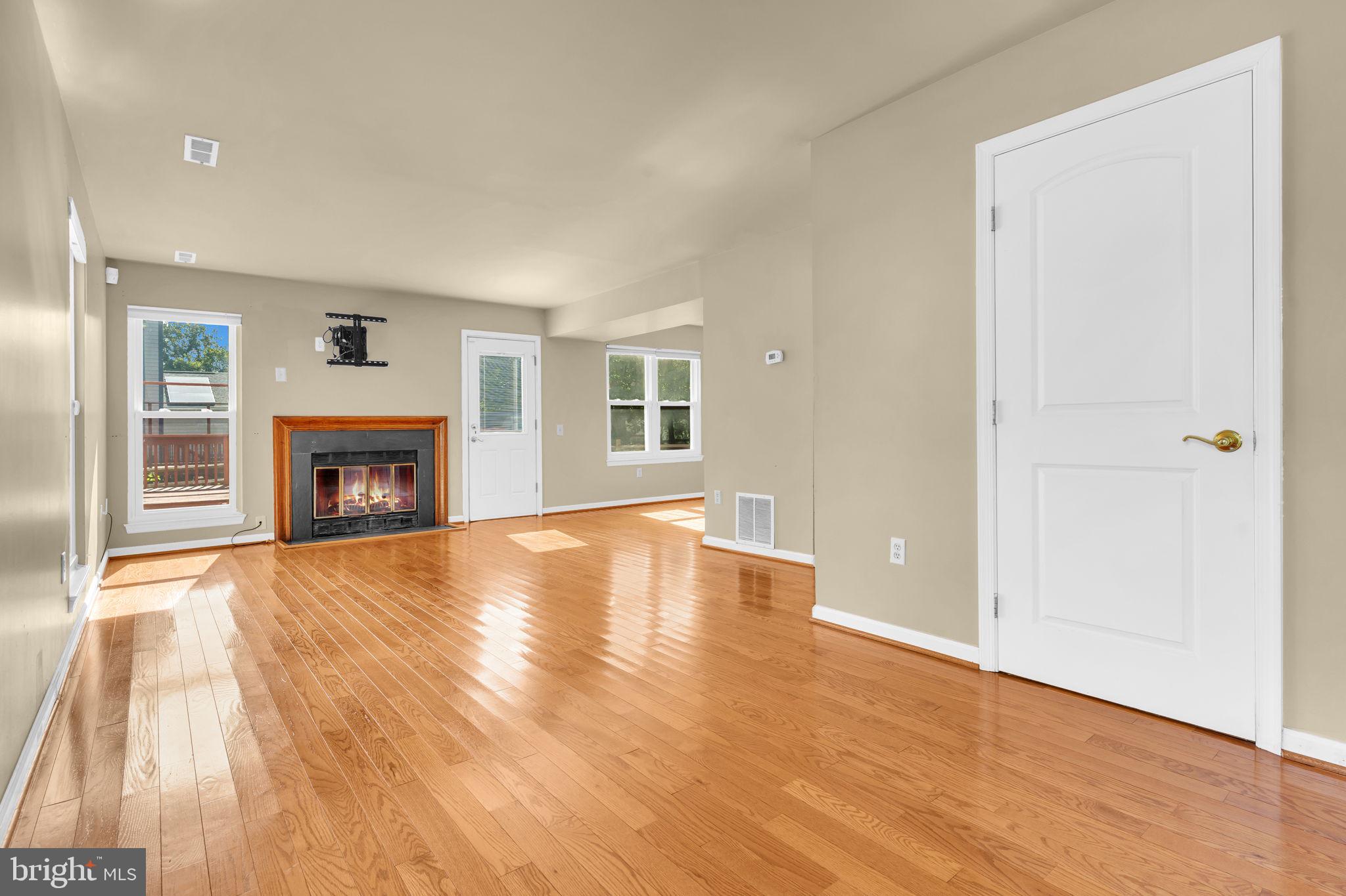 ST CHARLES DORCHESTER - Residential