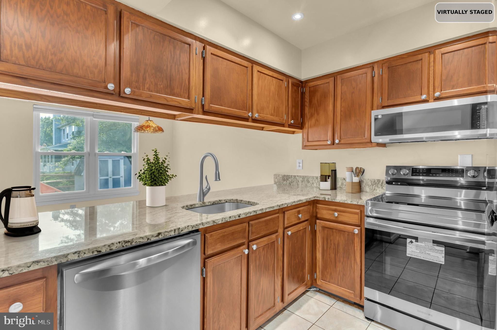 ST CHARLES DORCHESTER - Residential