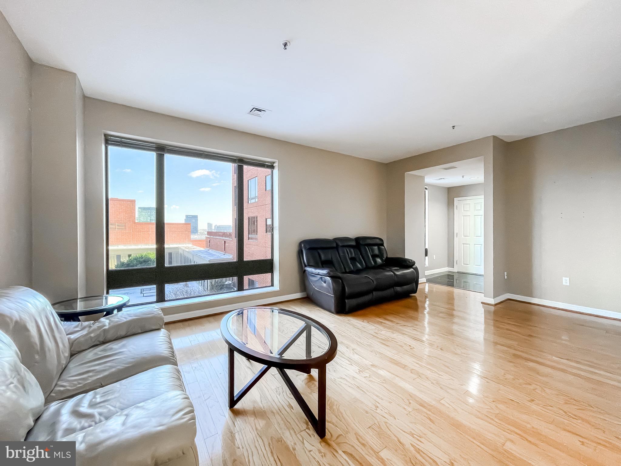 INNER HARBOR - Residential