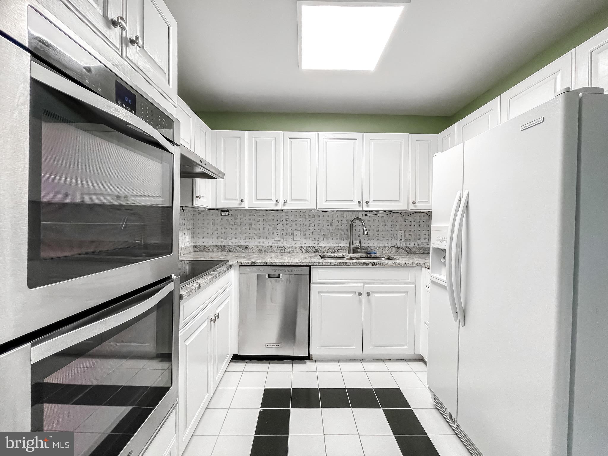 INNER HARBOR - Residential