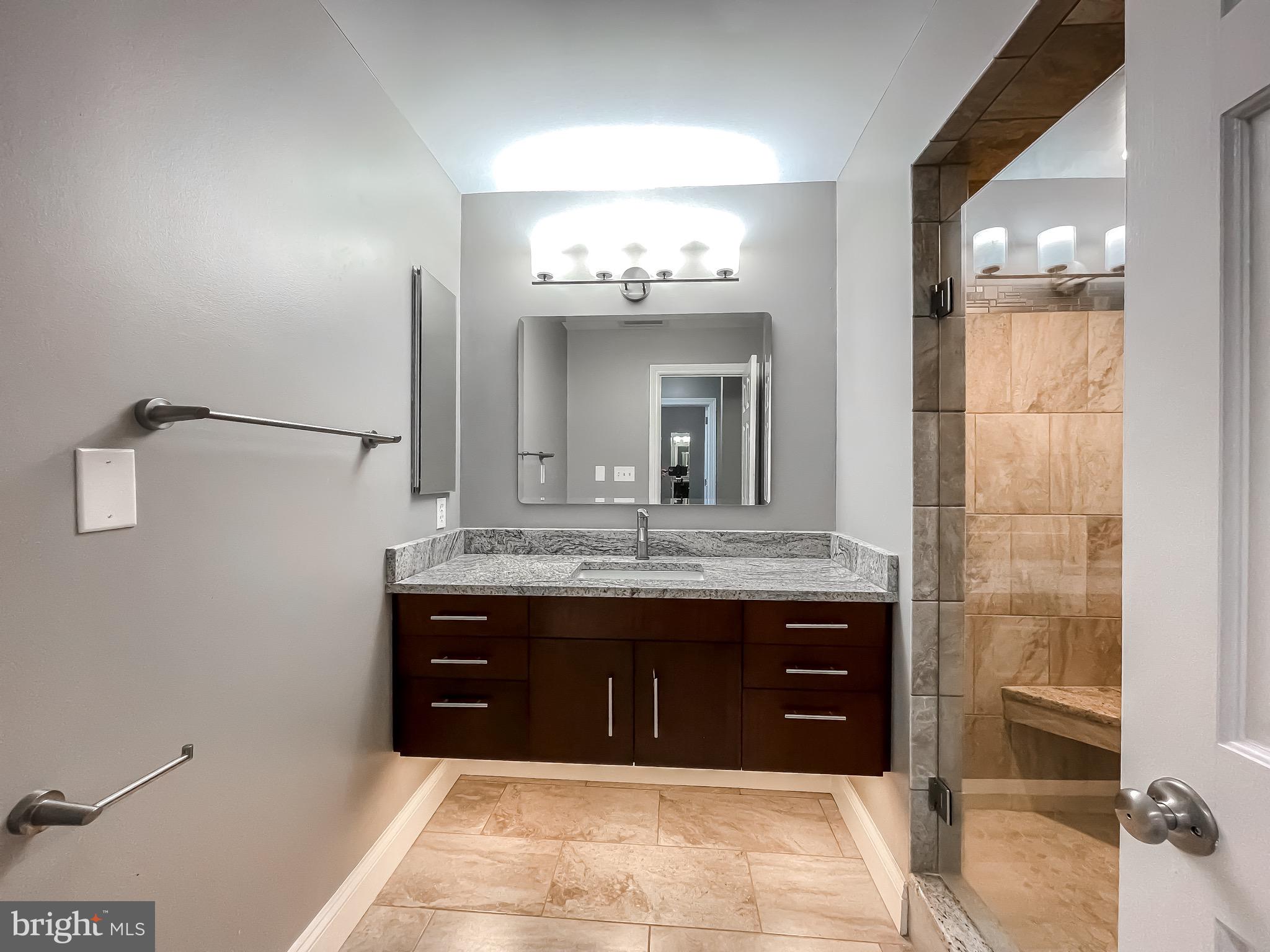 INNER HARBOR - Residential