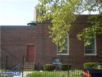 1539 W TUCKER STREET