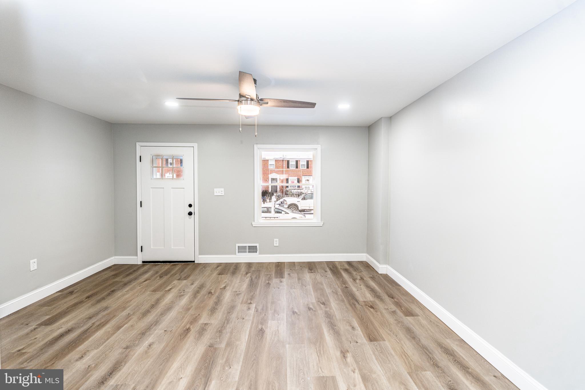 HAWTHORNE - Residential