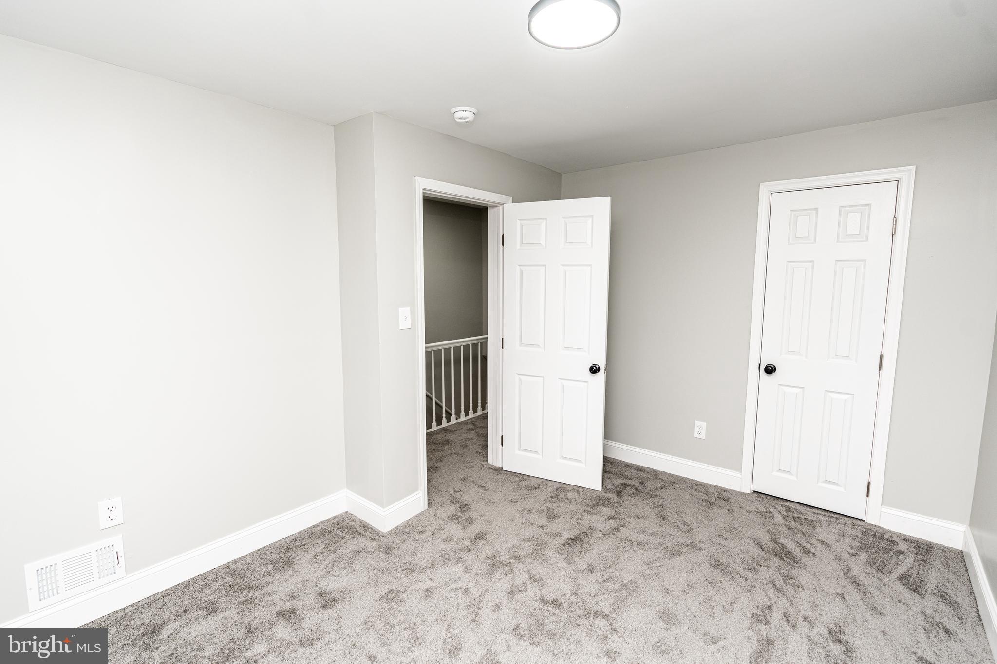 HAWTHORNE - Residential