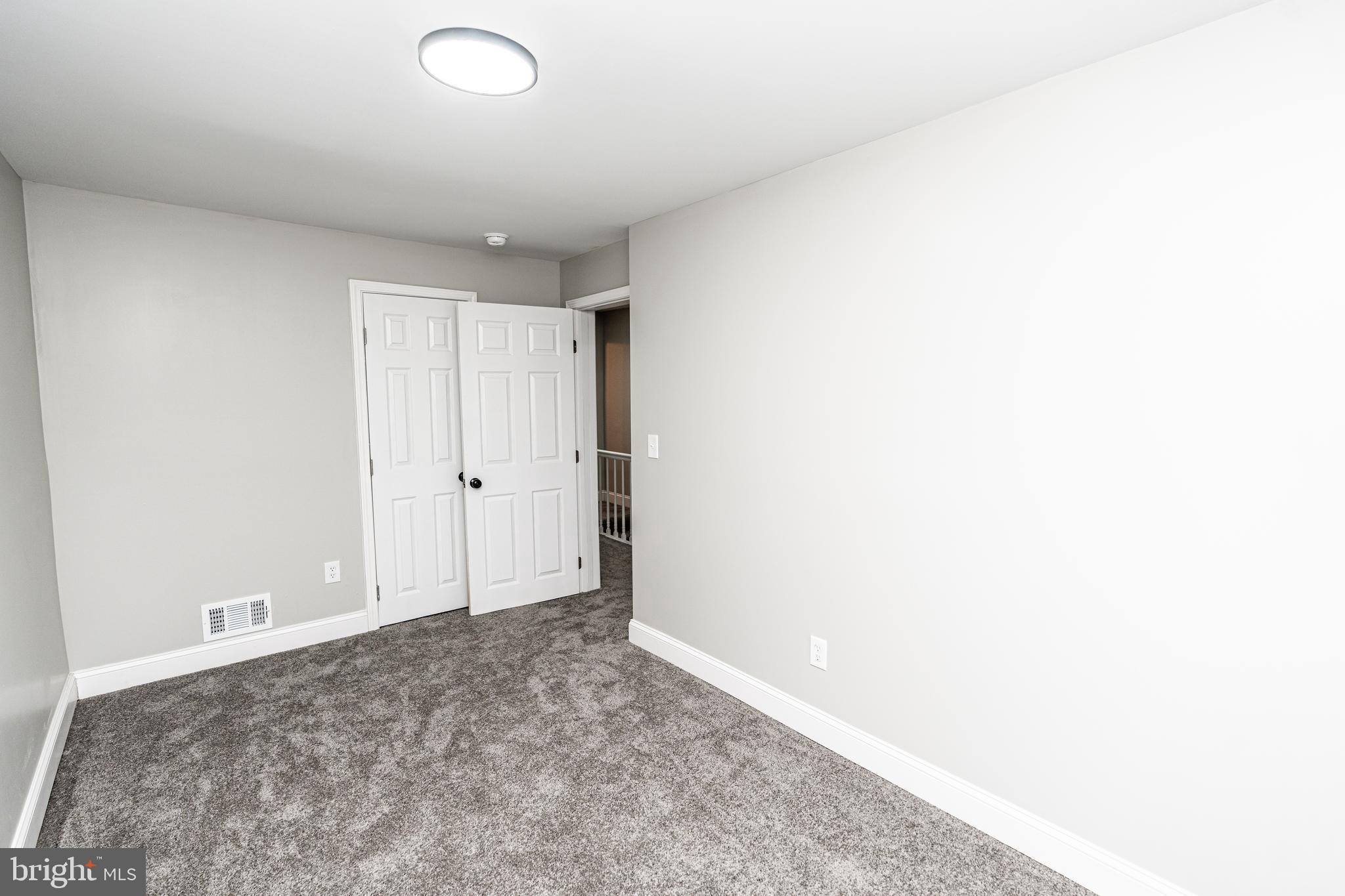 HAWTHORNE - Residential