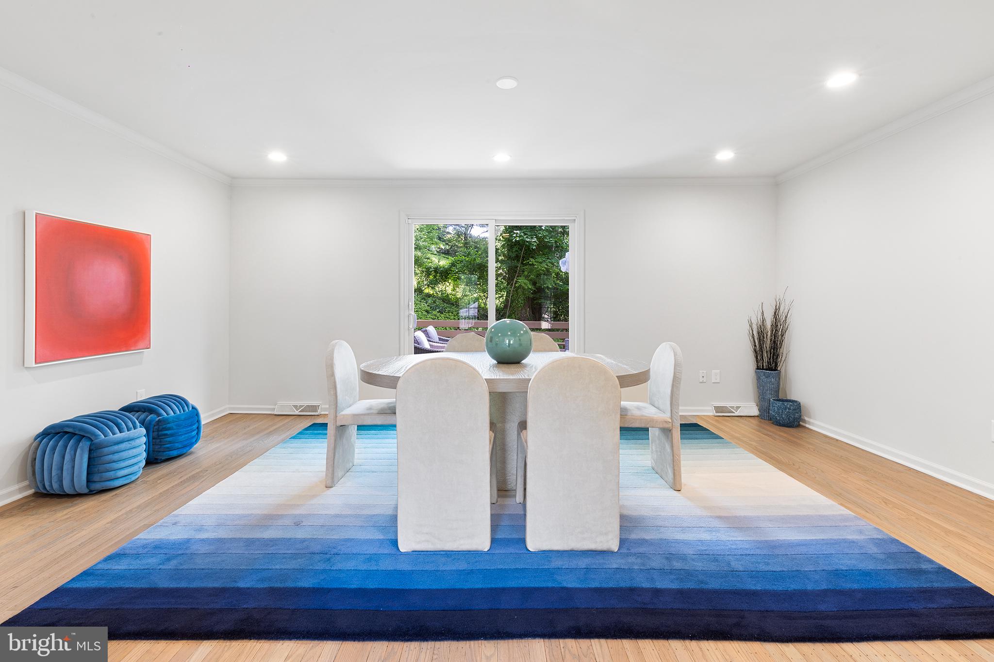 MEADOWBROOK - Residential