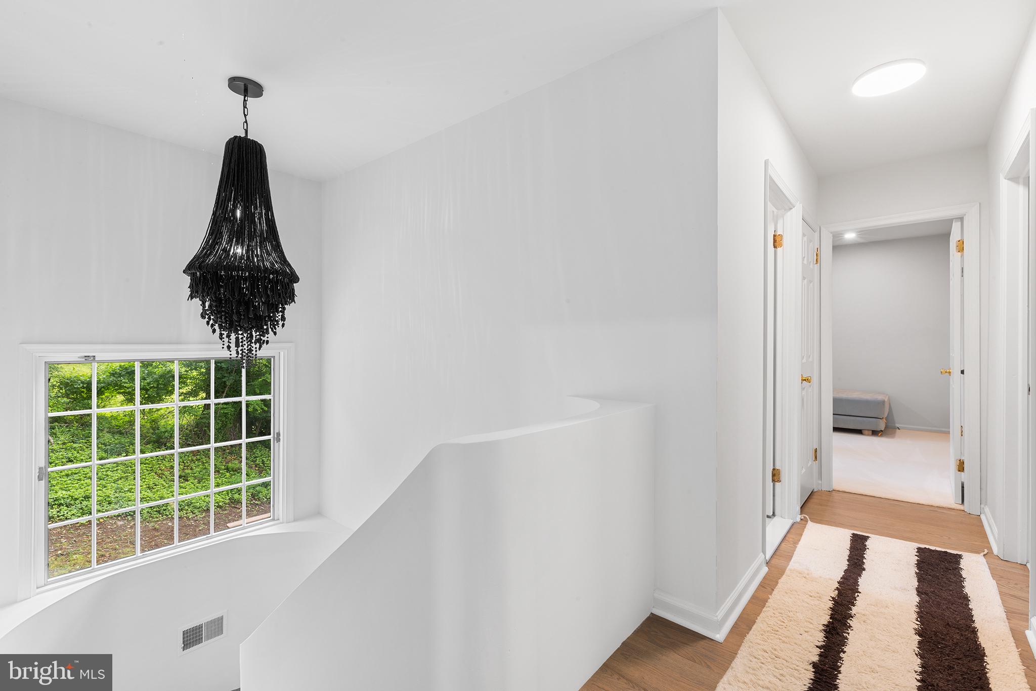 MEADOWBROOK - Residential