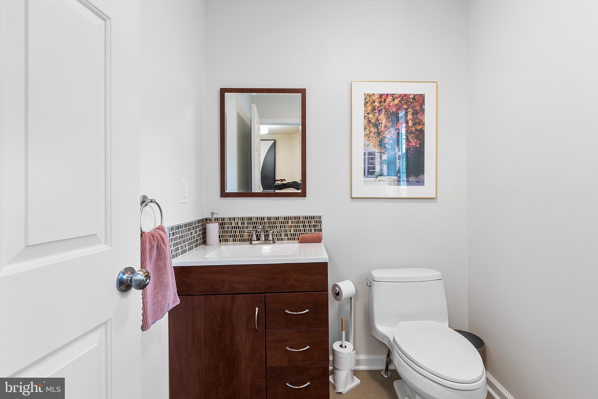 MEADOWBROOK - Residential