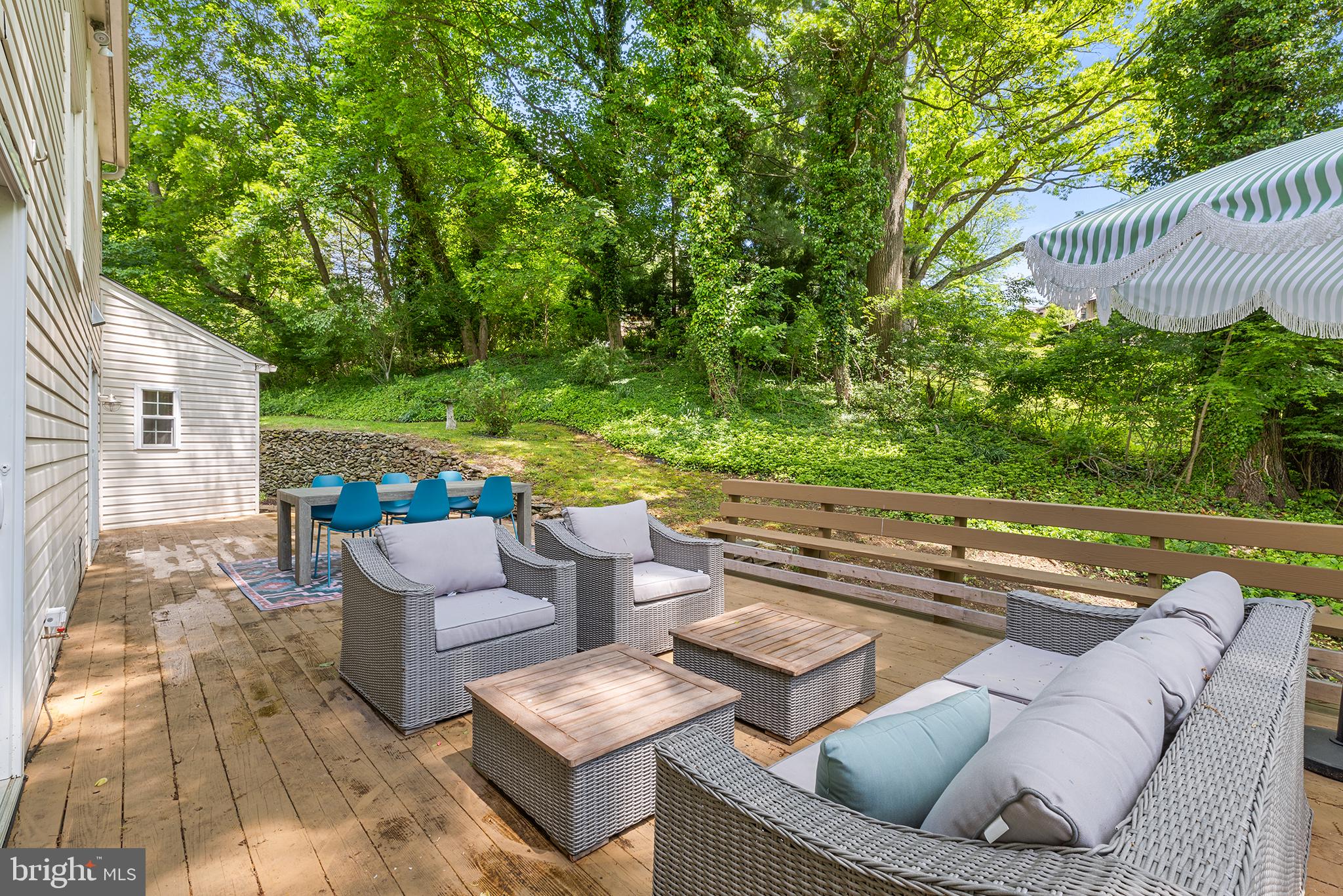 MEADOWBROOK - Residential