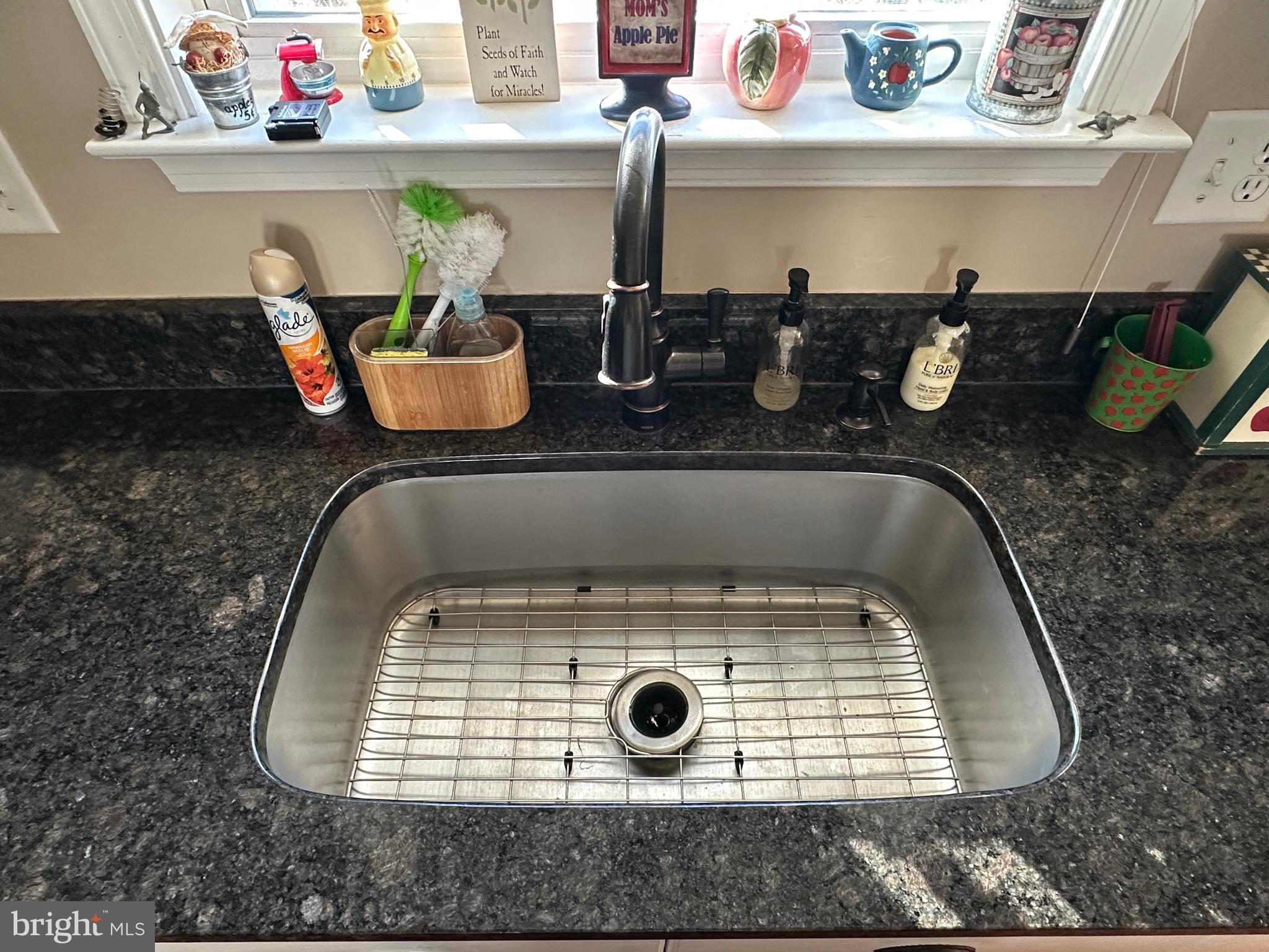 SYCAMORE VILLAGE - Residential