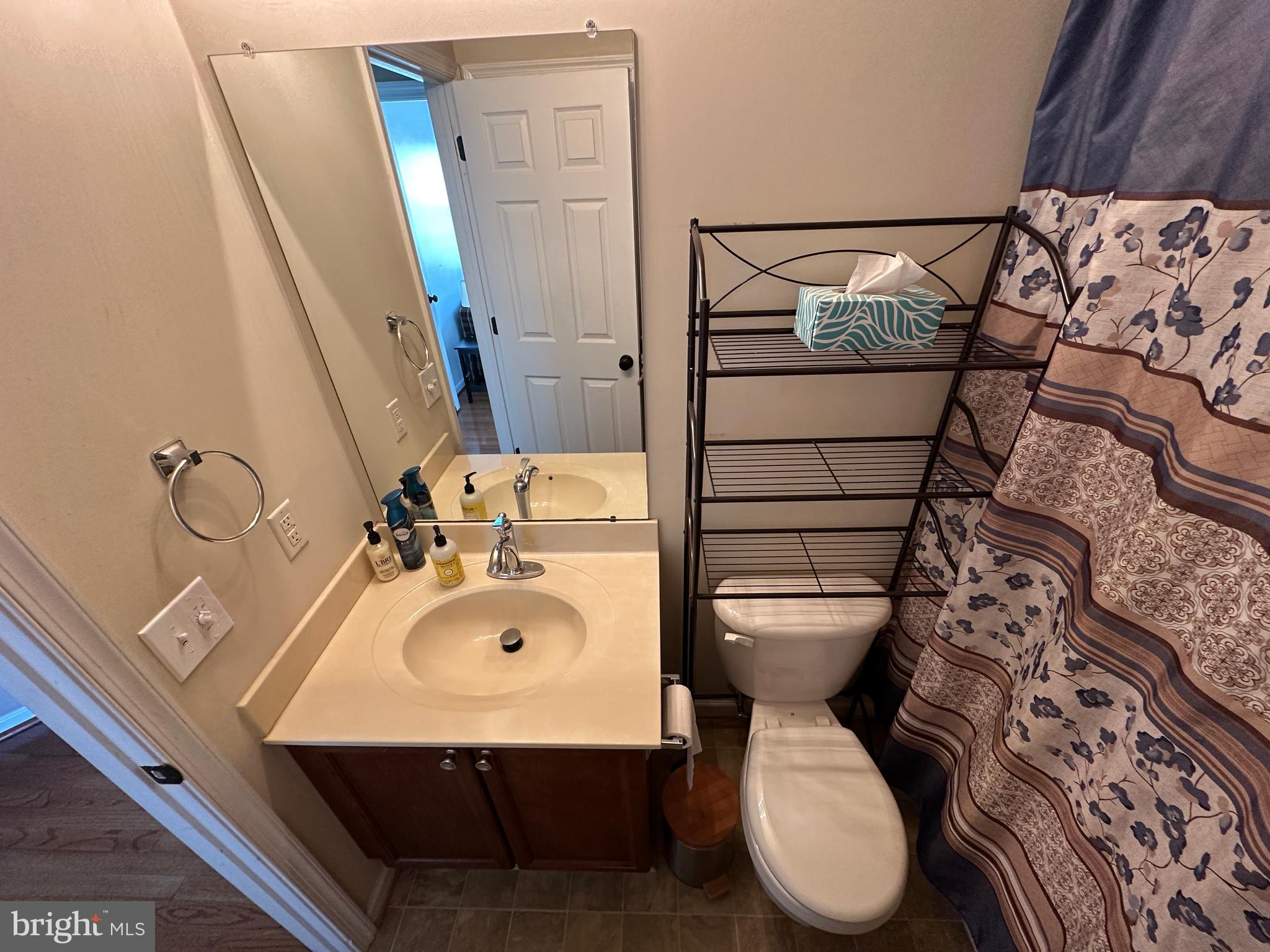 SYCAMORE VILLAGE - Residential