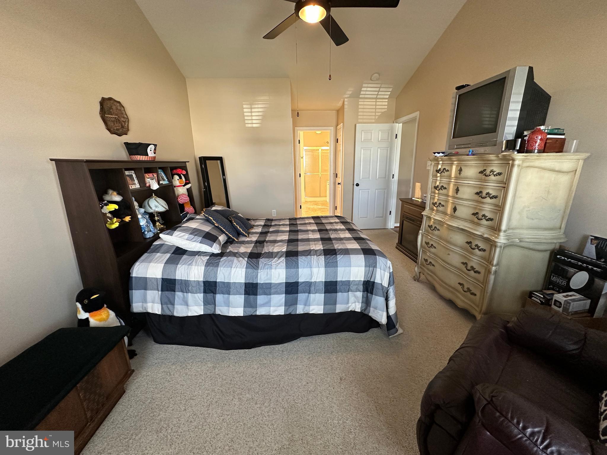 SYCAMORE VILLAGE - Residential