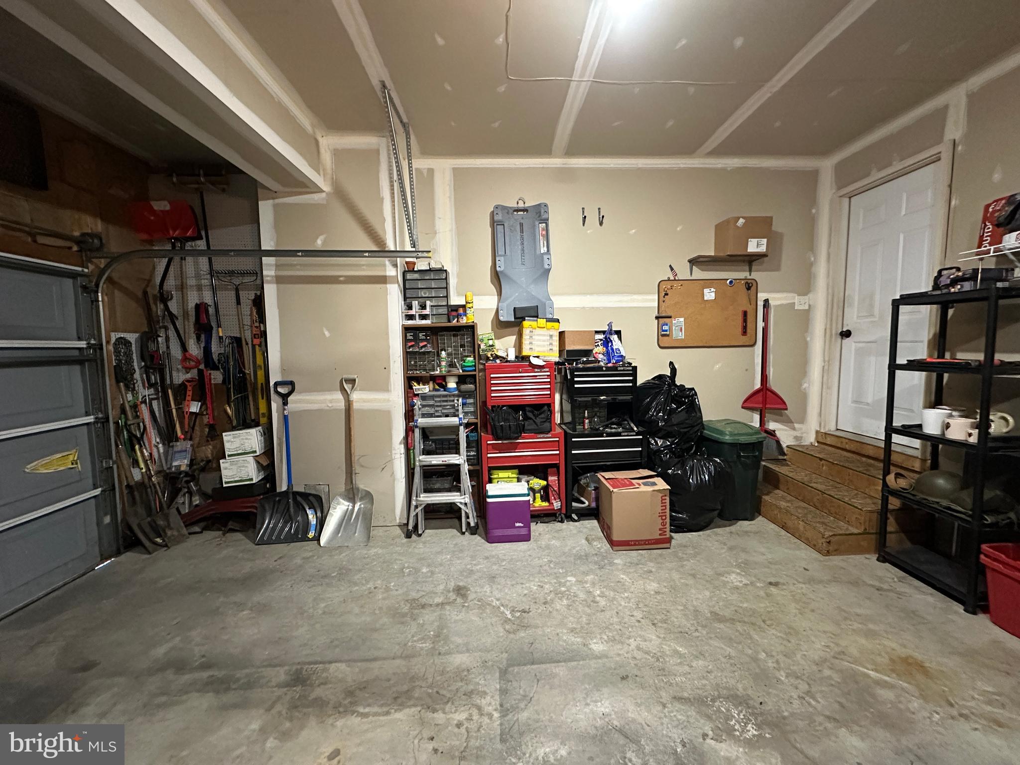 SYCAMORE VILLAGE - Residential