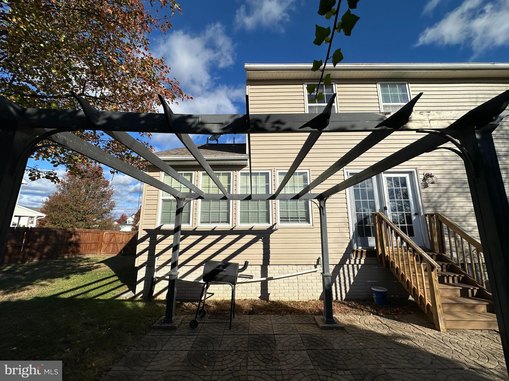 SYCAMORE VILLAGE - Residential