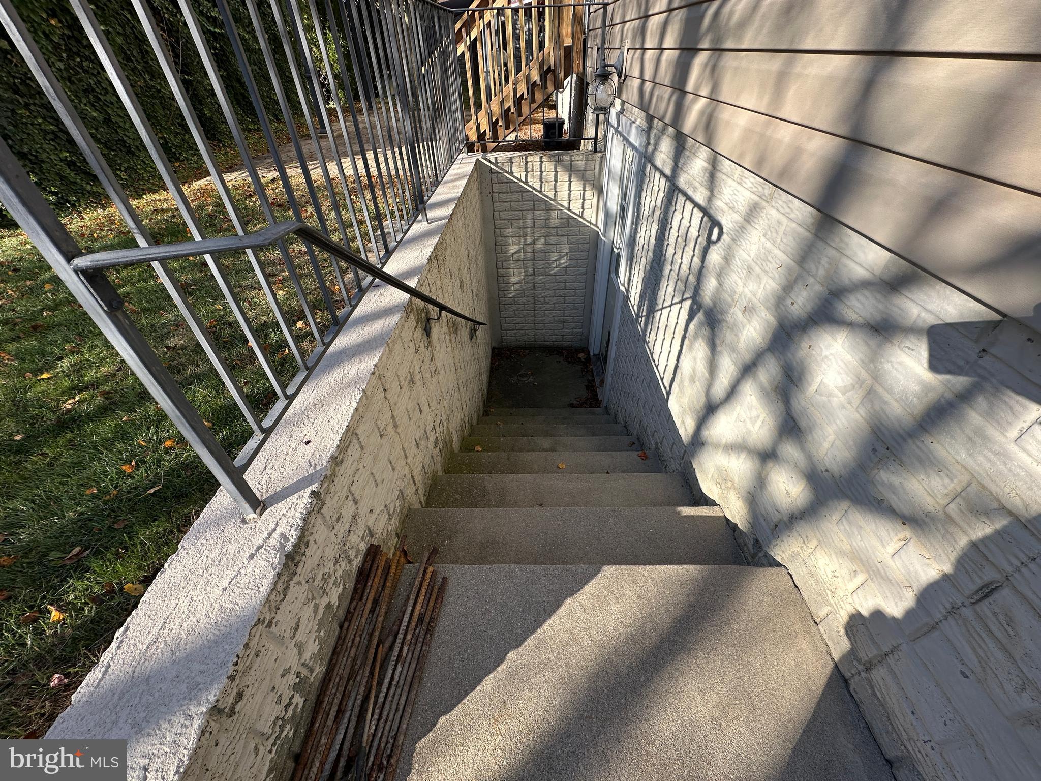 SYCAMORE VILLAGE - Residential