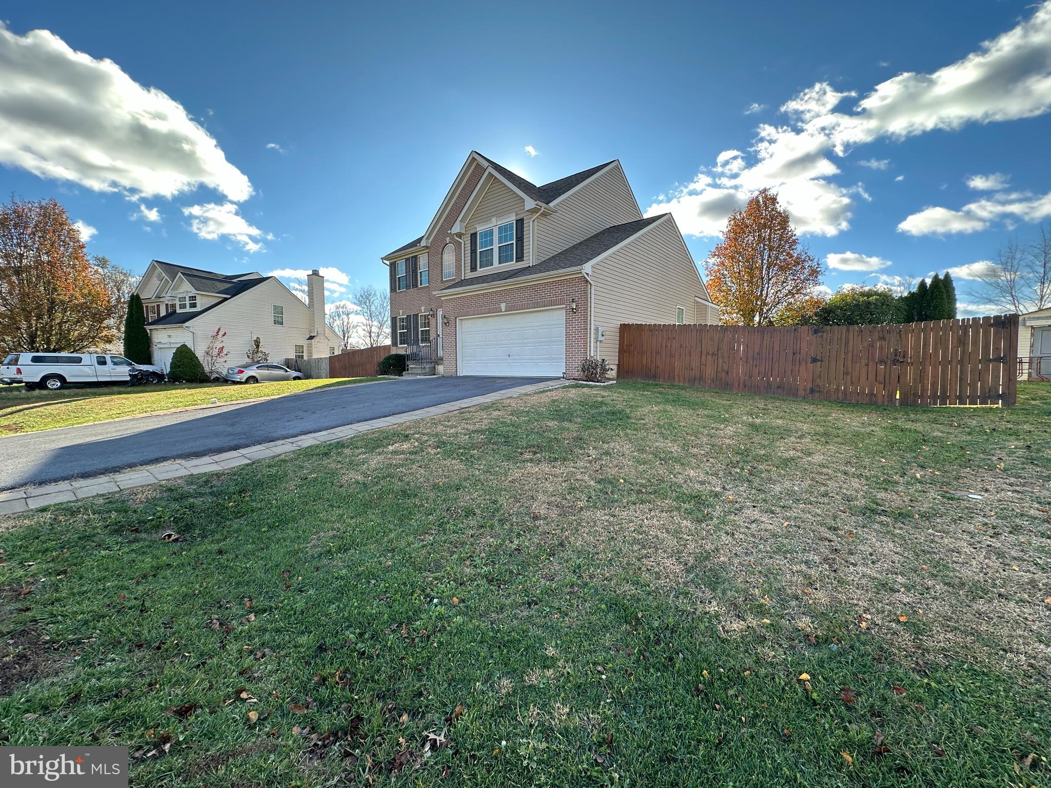 SYCAMORE VILLAGE - Residential