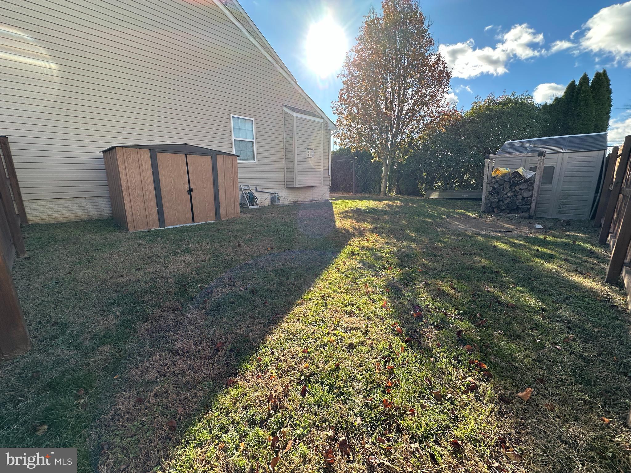 SYCAMORE VILLAGE - Residential