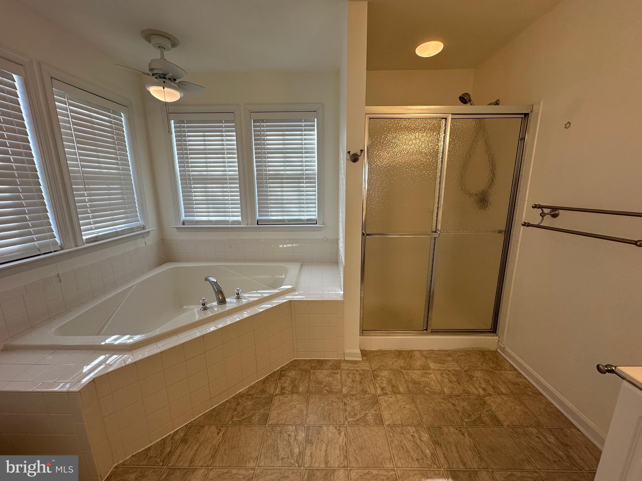 SYCAMORE VILLAGE - Residential