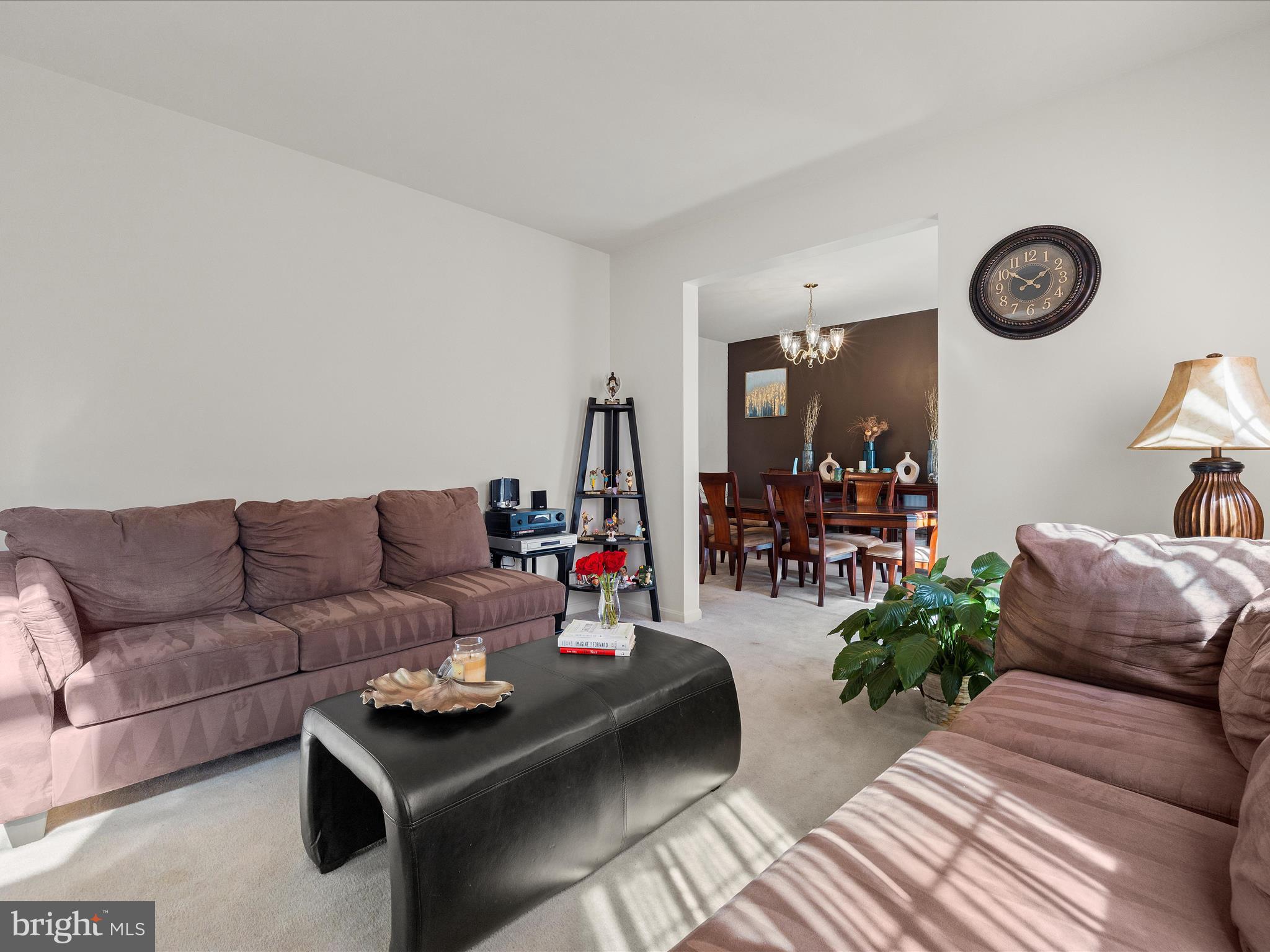 WINDSOR  MILL - Residential