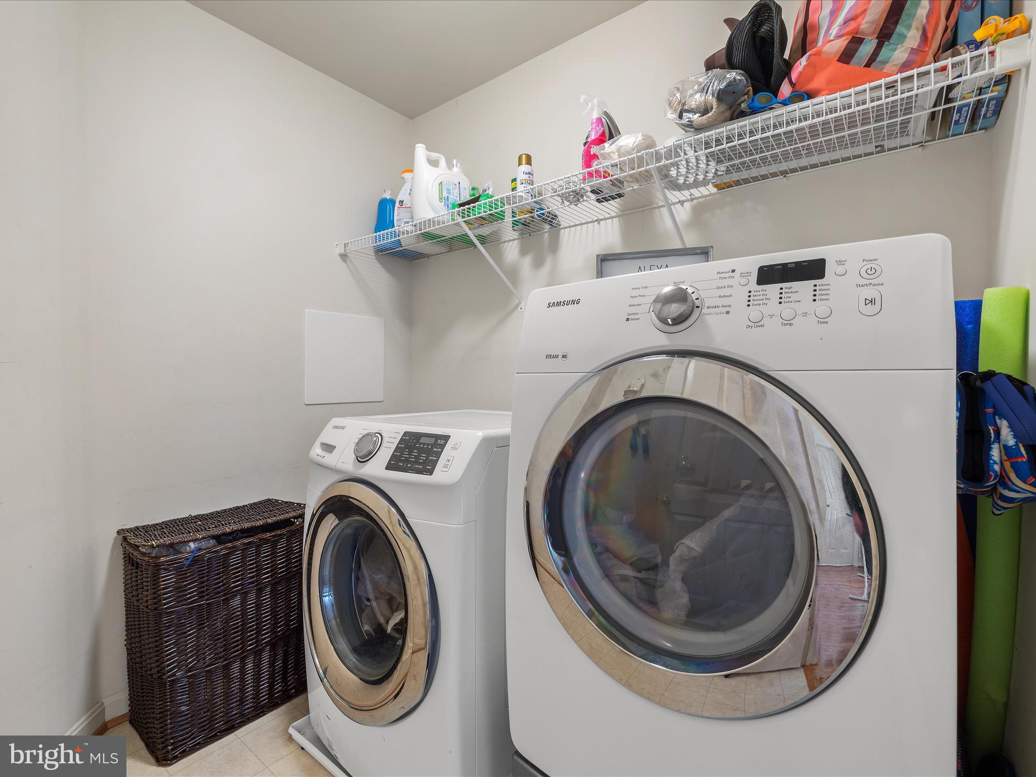 WINDSOR  MILL - Residential