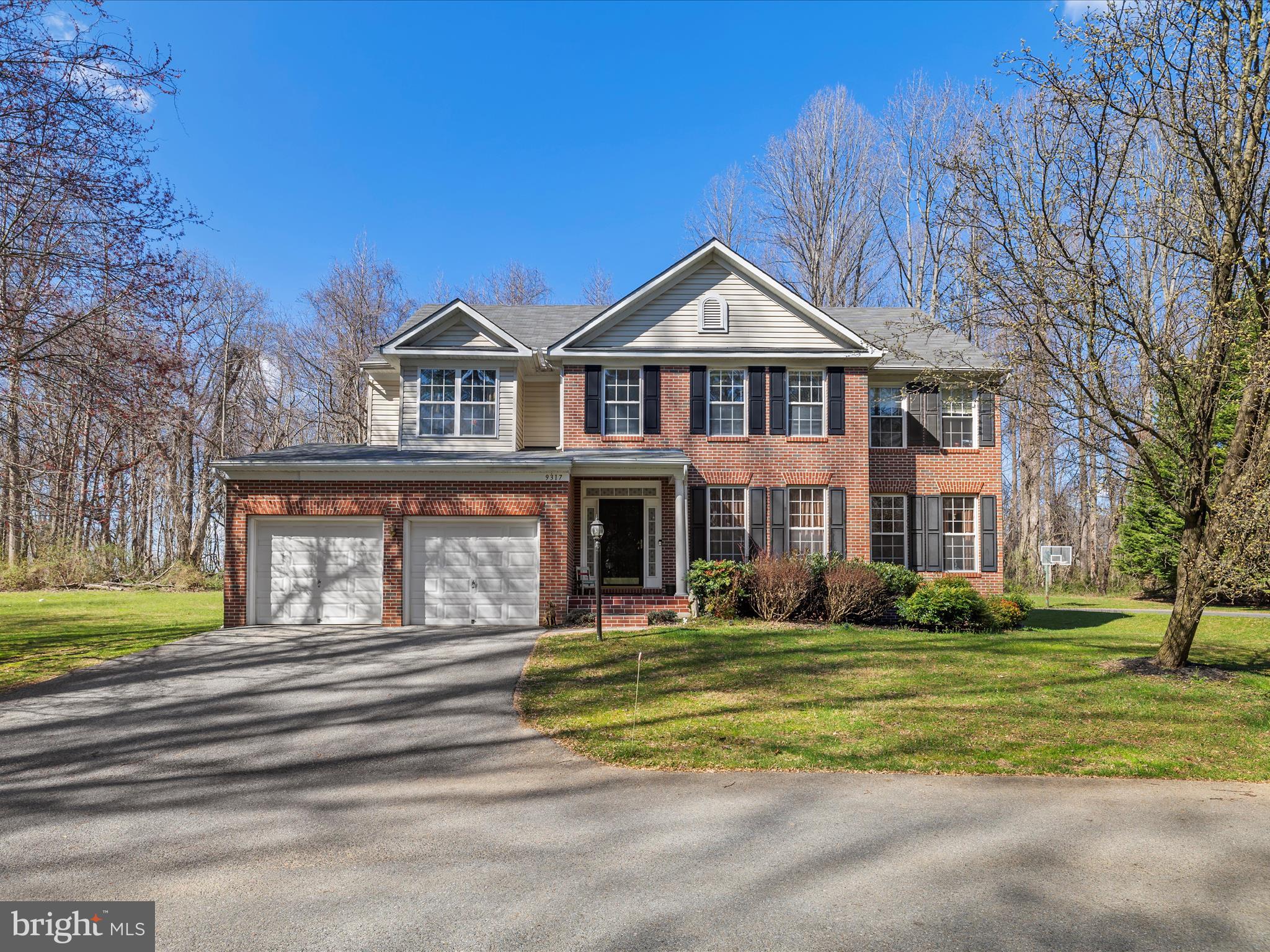 WINDSOR  MILL - Residential