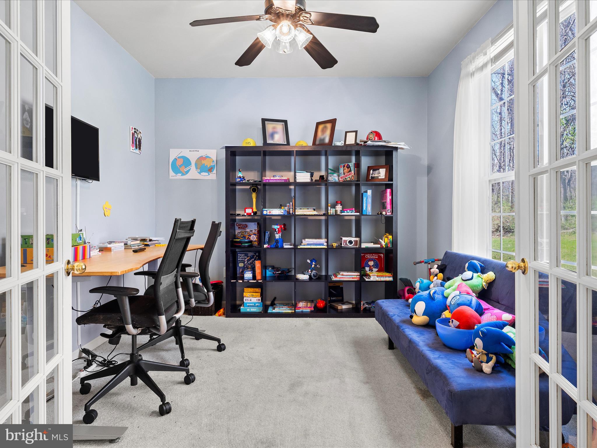 WINDSOR  MILL - Residential