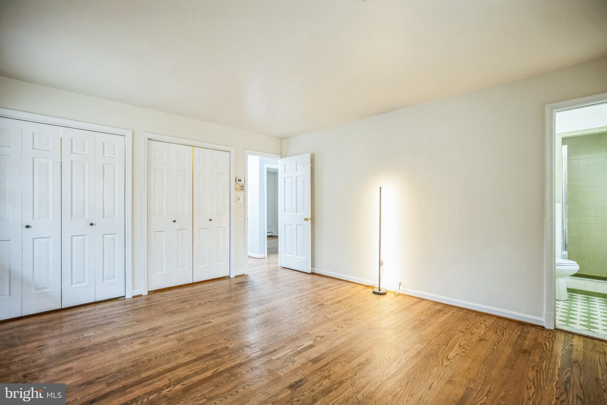 BROCK HALL - Residential