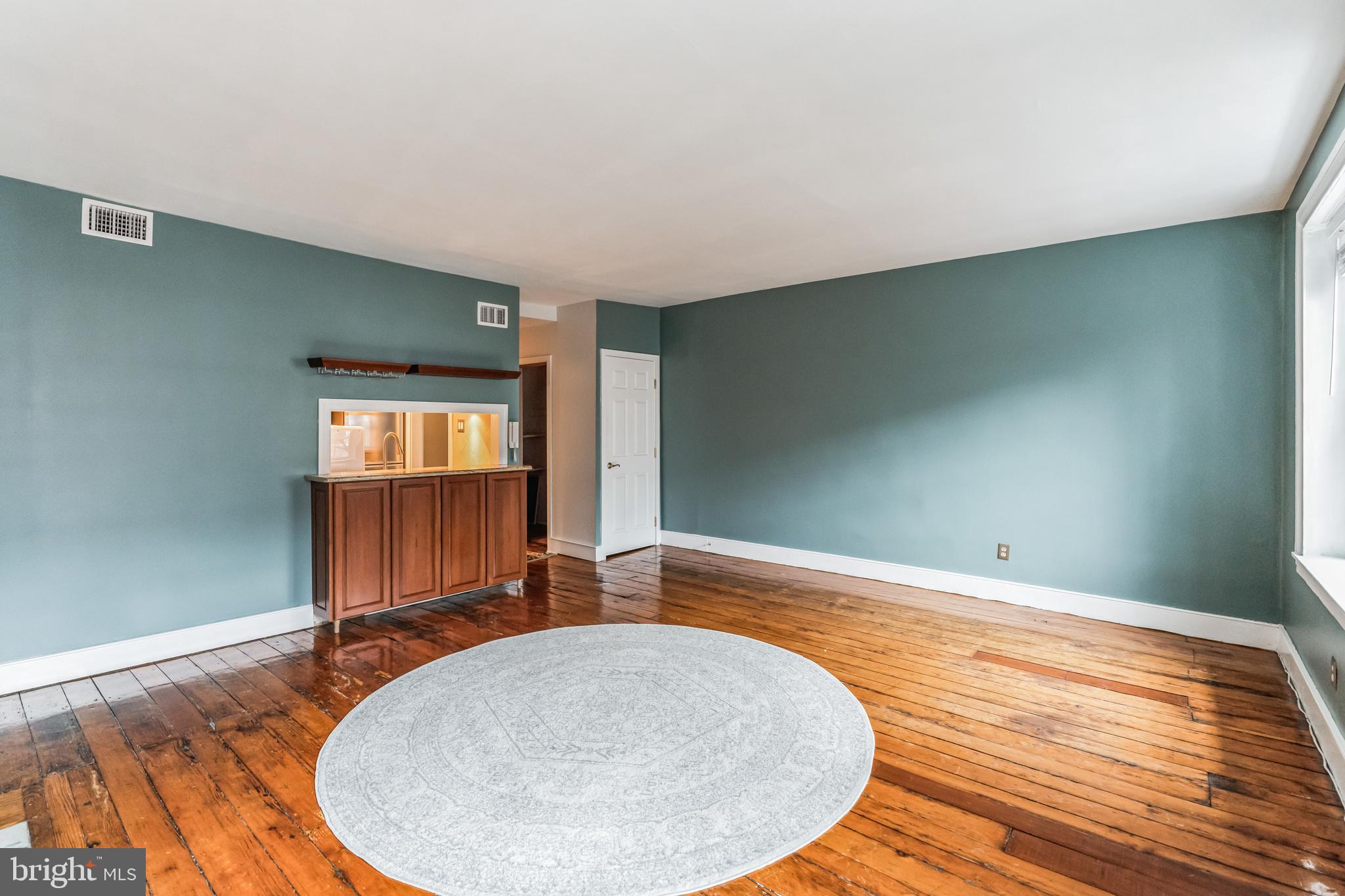 WASHINGTON SQ WEST - Residential Lease