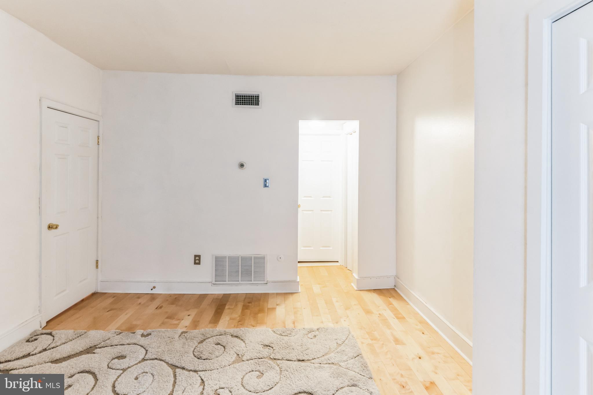 WASHINGTON SQ WEST - Residential Lease