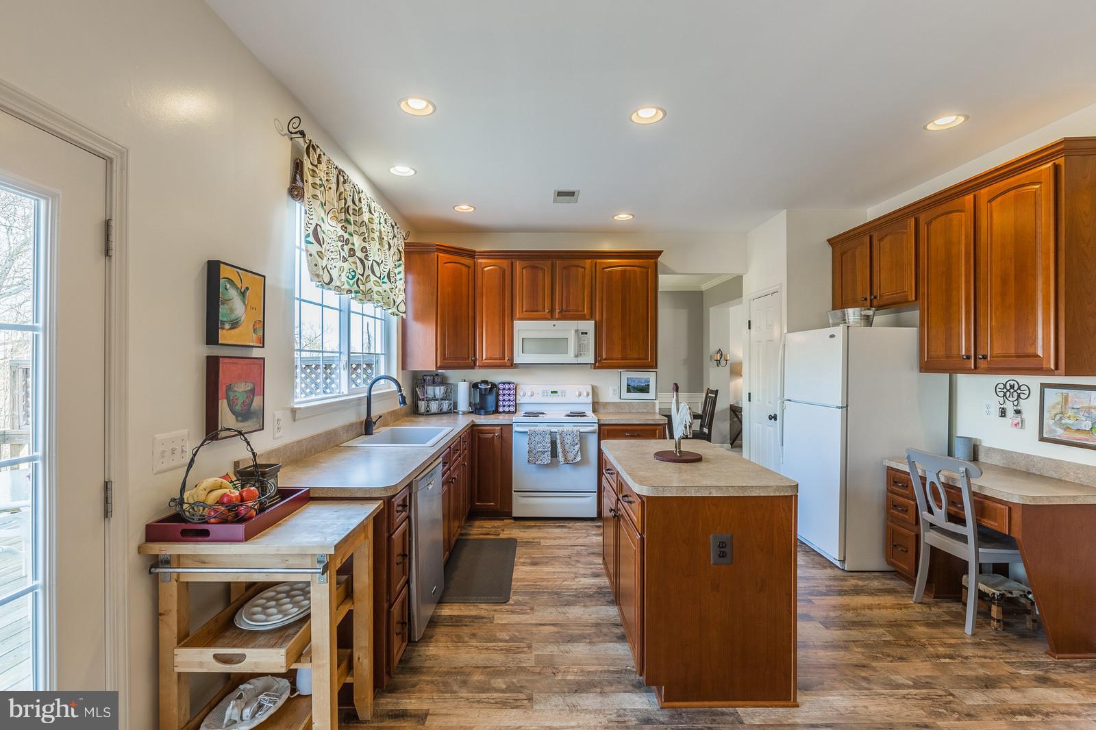 EDGEMONT - Residential