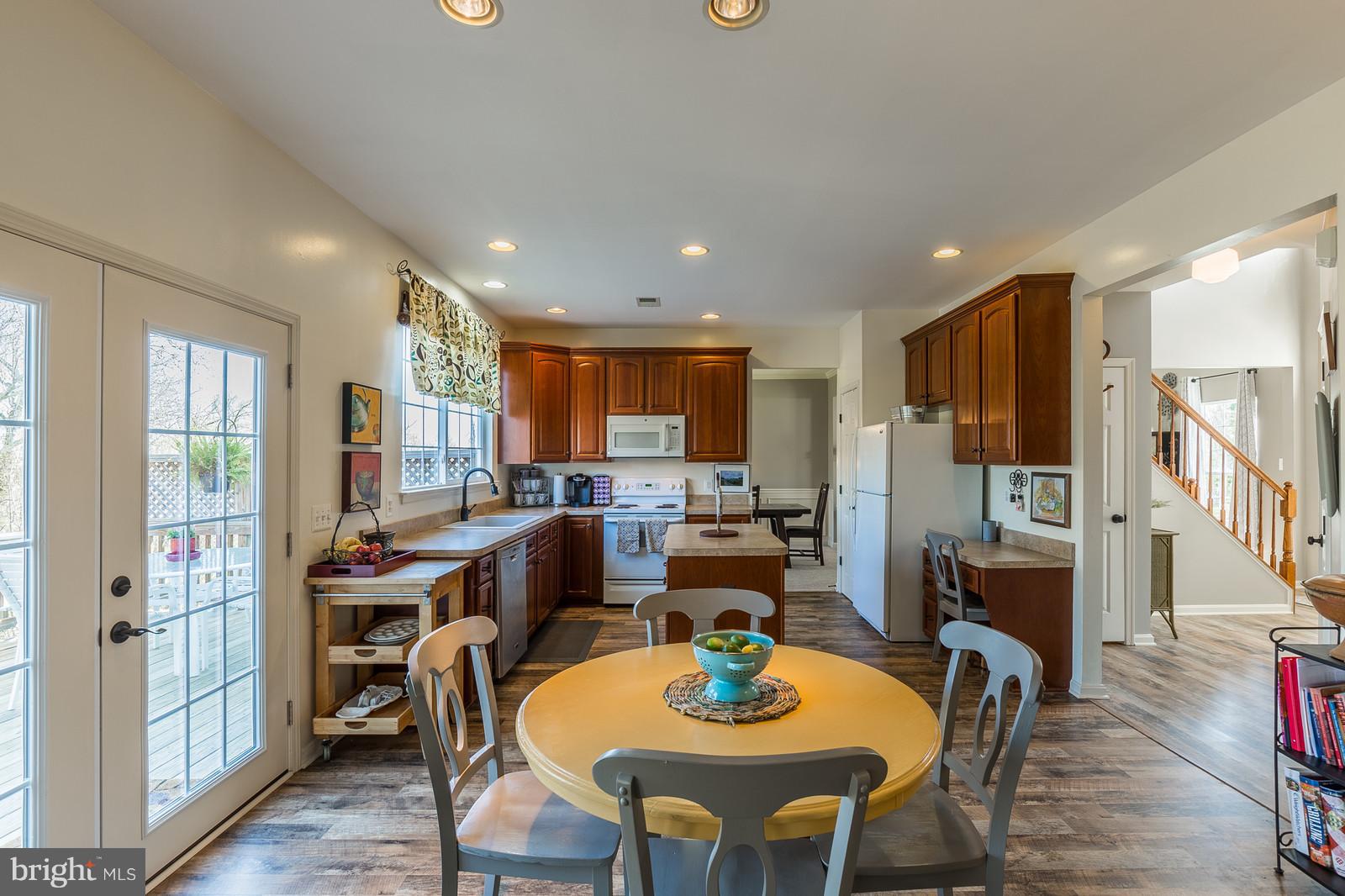 EDGEMONT - Residential