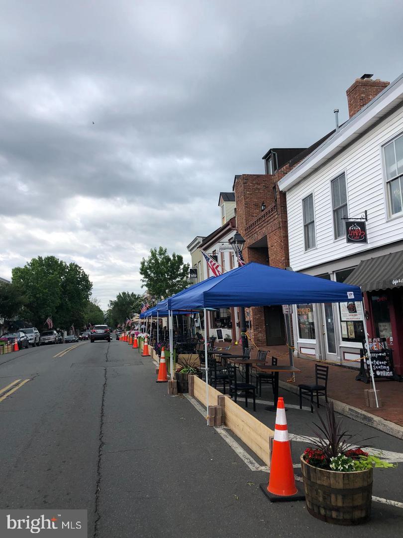 EDGEMONT - Residential