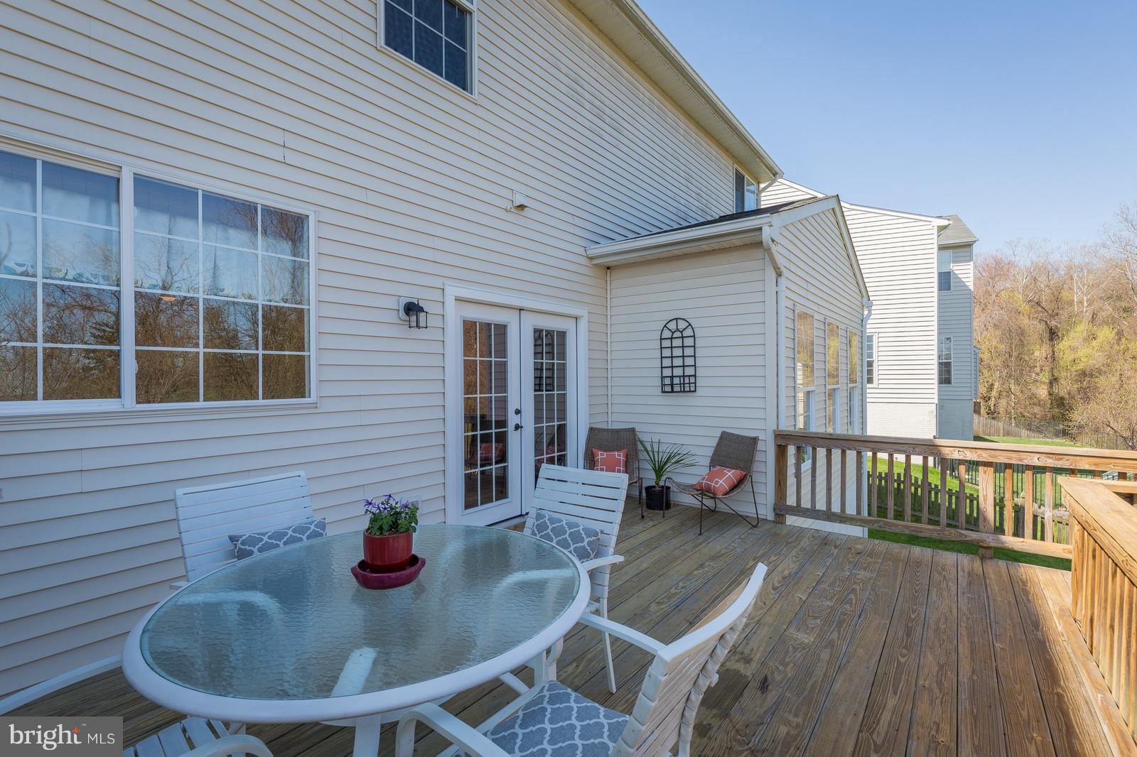 EDGEMONT - Residential