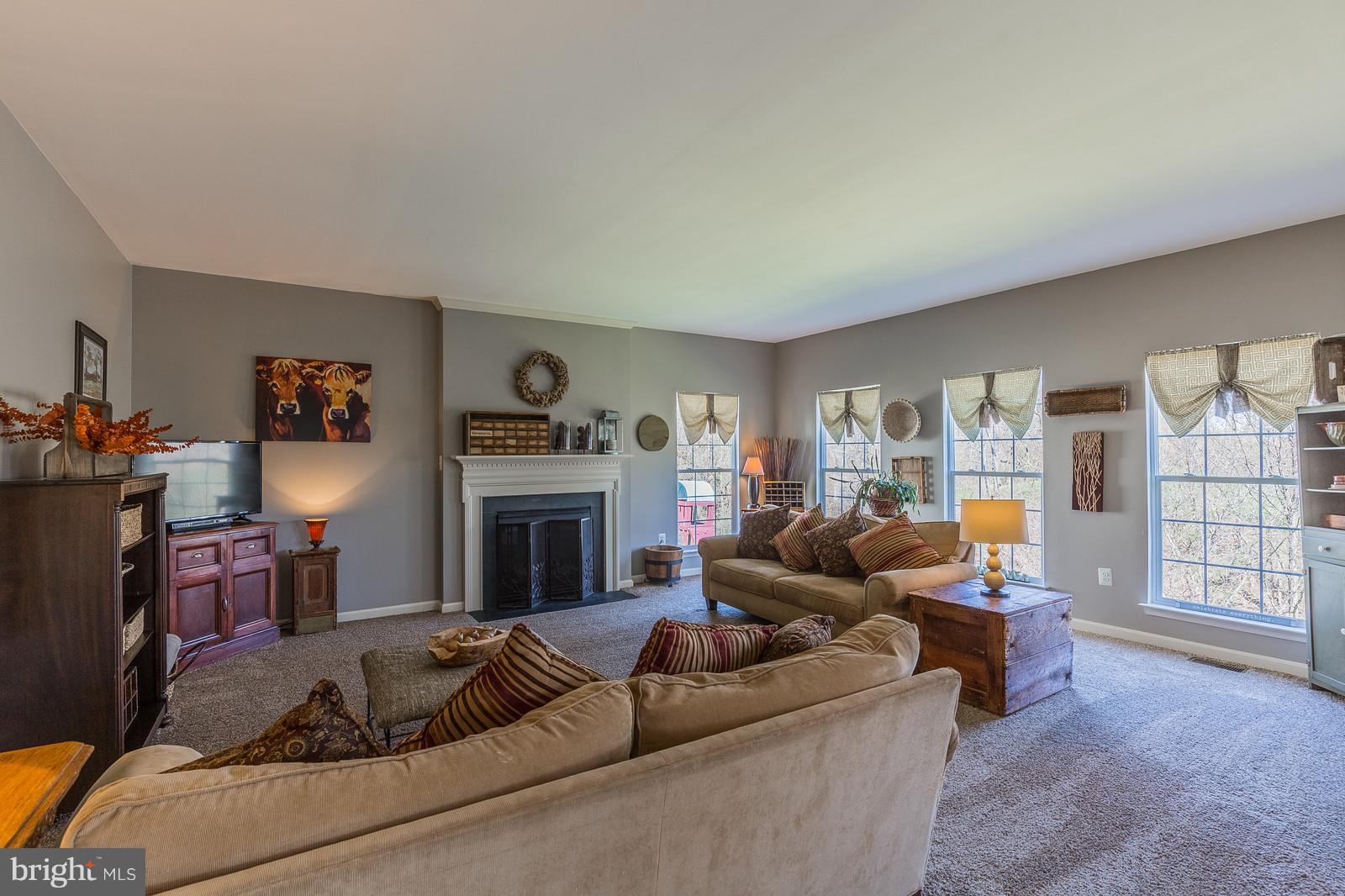 EDGEMONT - Residential