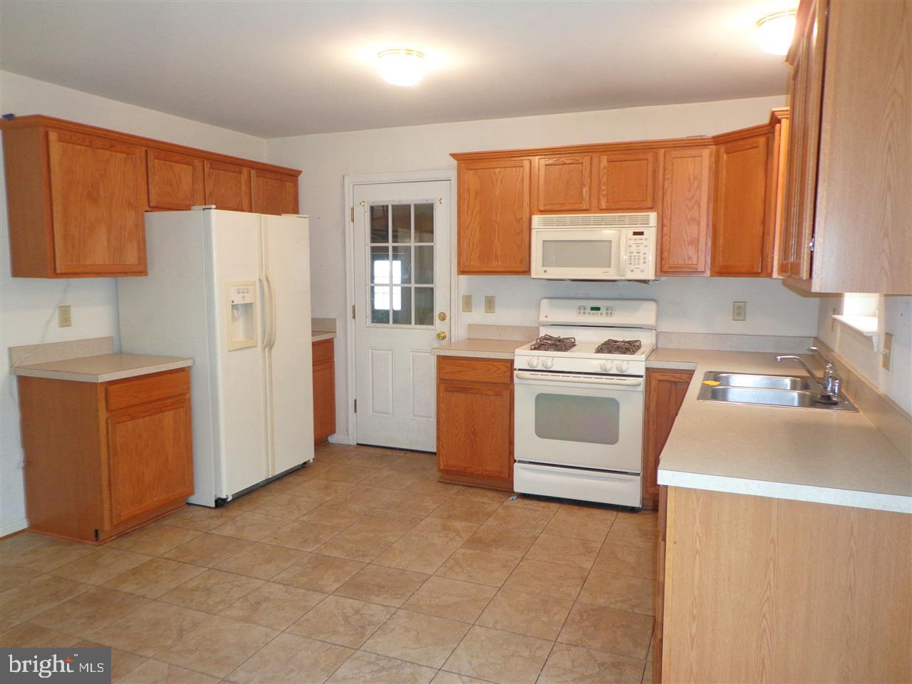 PLEASANTREES - Residential