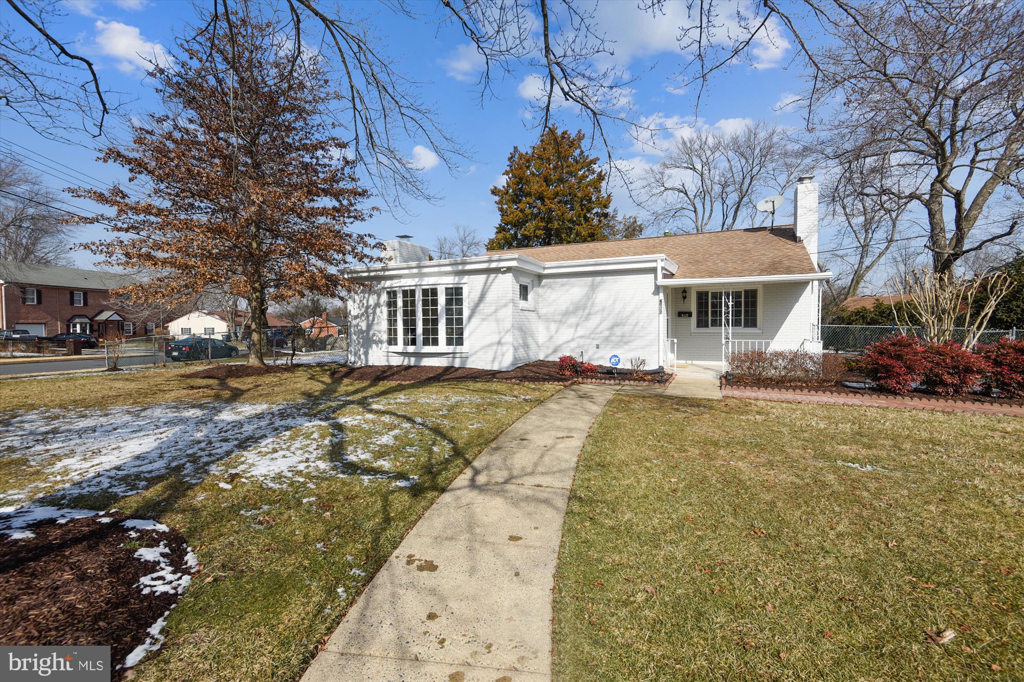 PARKLAWN - Residential Lease