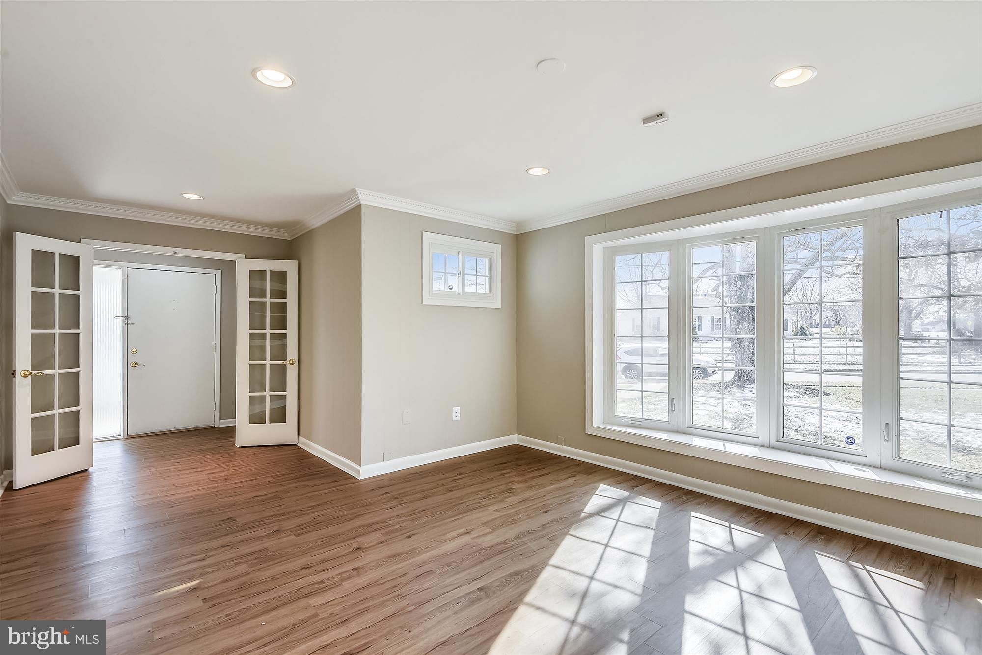 PARKLAWN - Residential Lease