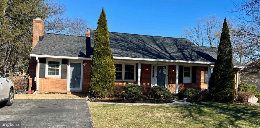 Large and bright 1 bedroom basement apartment with full kitchen and separate entrance in single family home in north Frederick. All utilities and internet included! Convenient to everything -yet a quiet setting with large backyard. Shared laundry in common area with upstairs tenant.