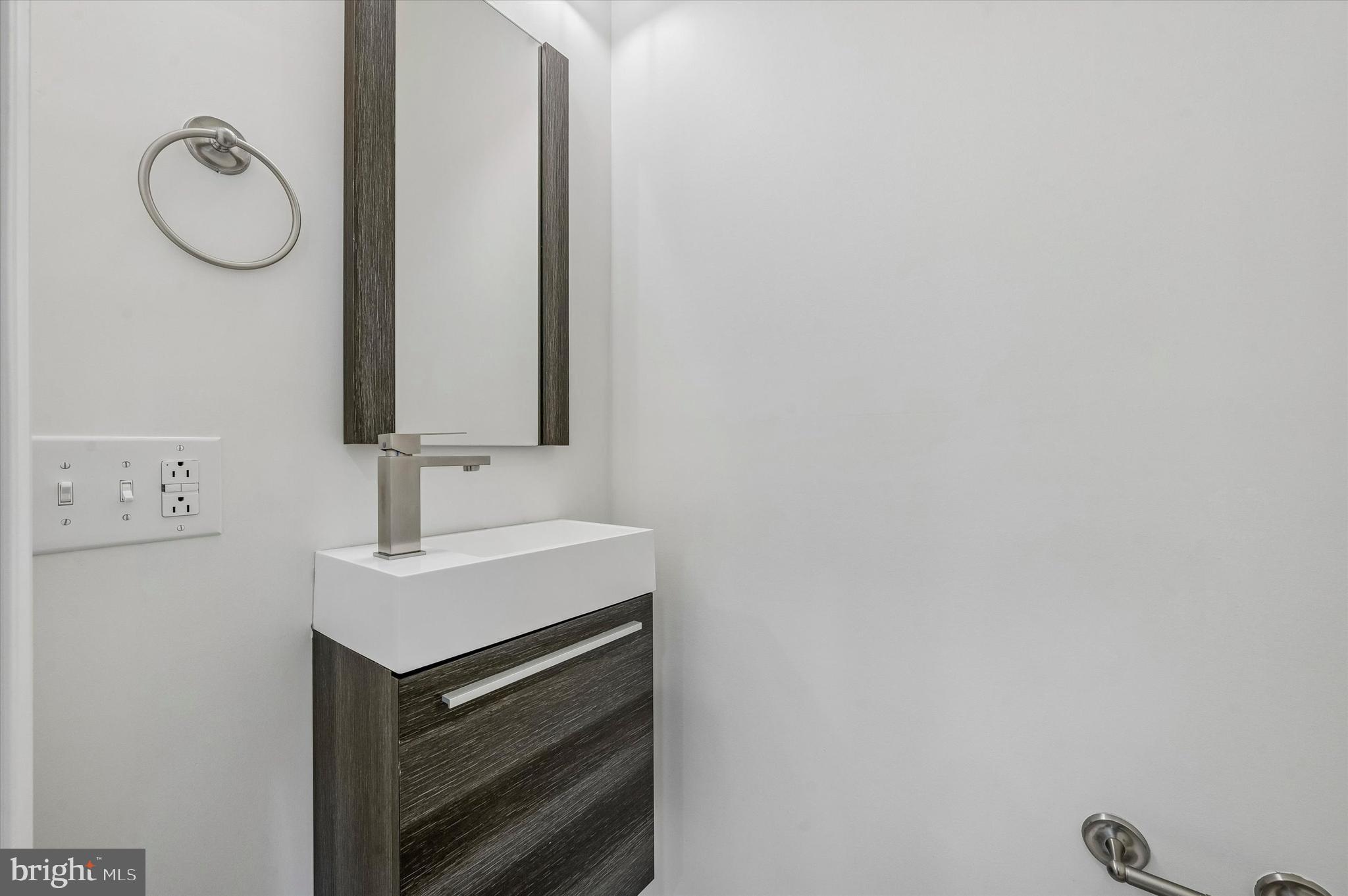 OVERBROOK - Residential