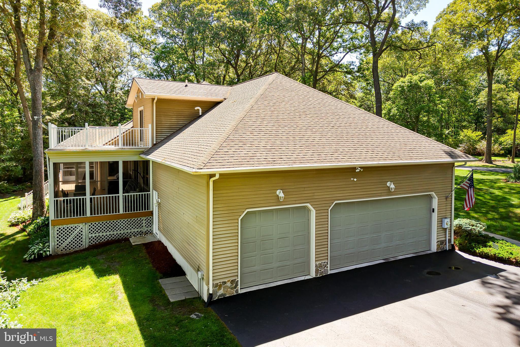 LOVE CREEK WOODS - Residential