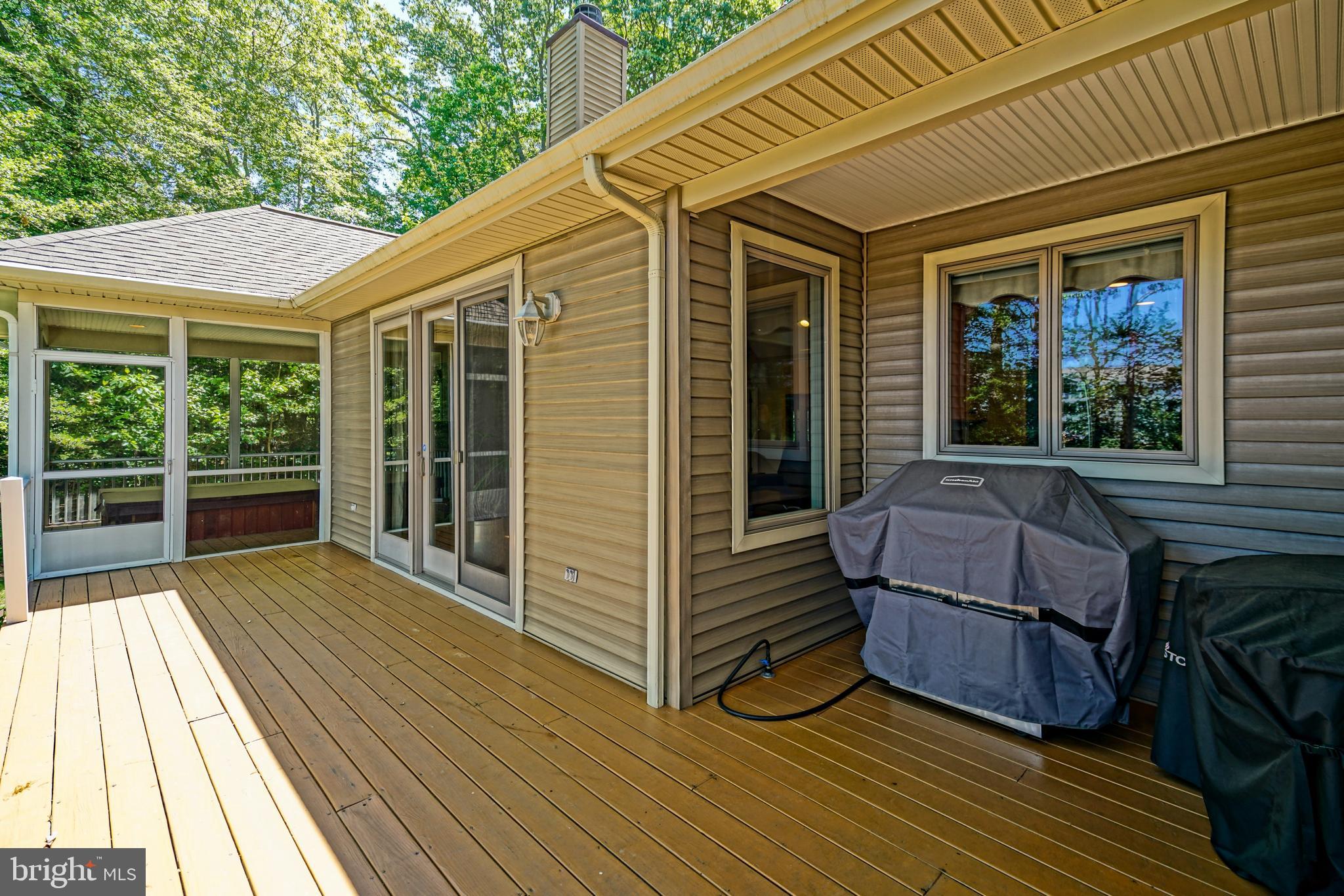 LOVE CREEK WOODS - Residential