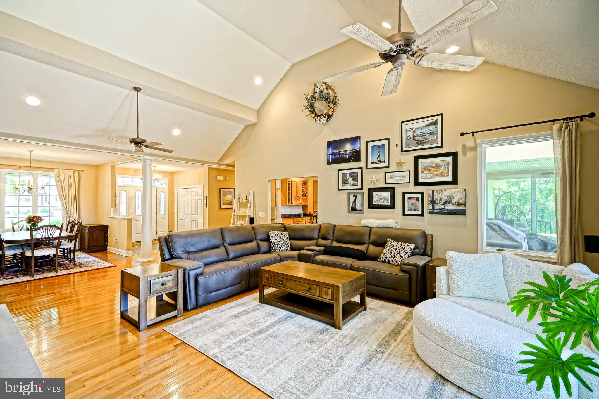 LOVE CREEK WOODS - Residential