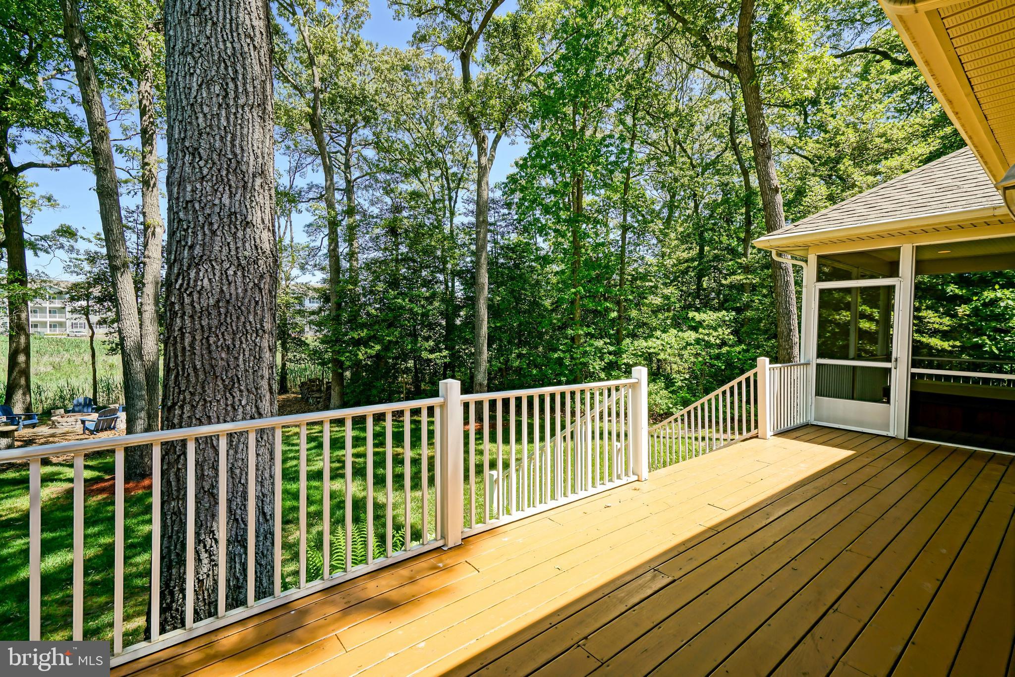 LOVE CREEK WOODS - Residential