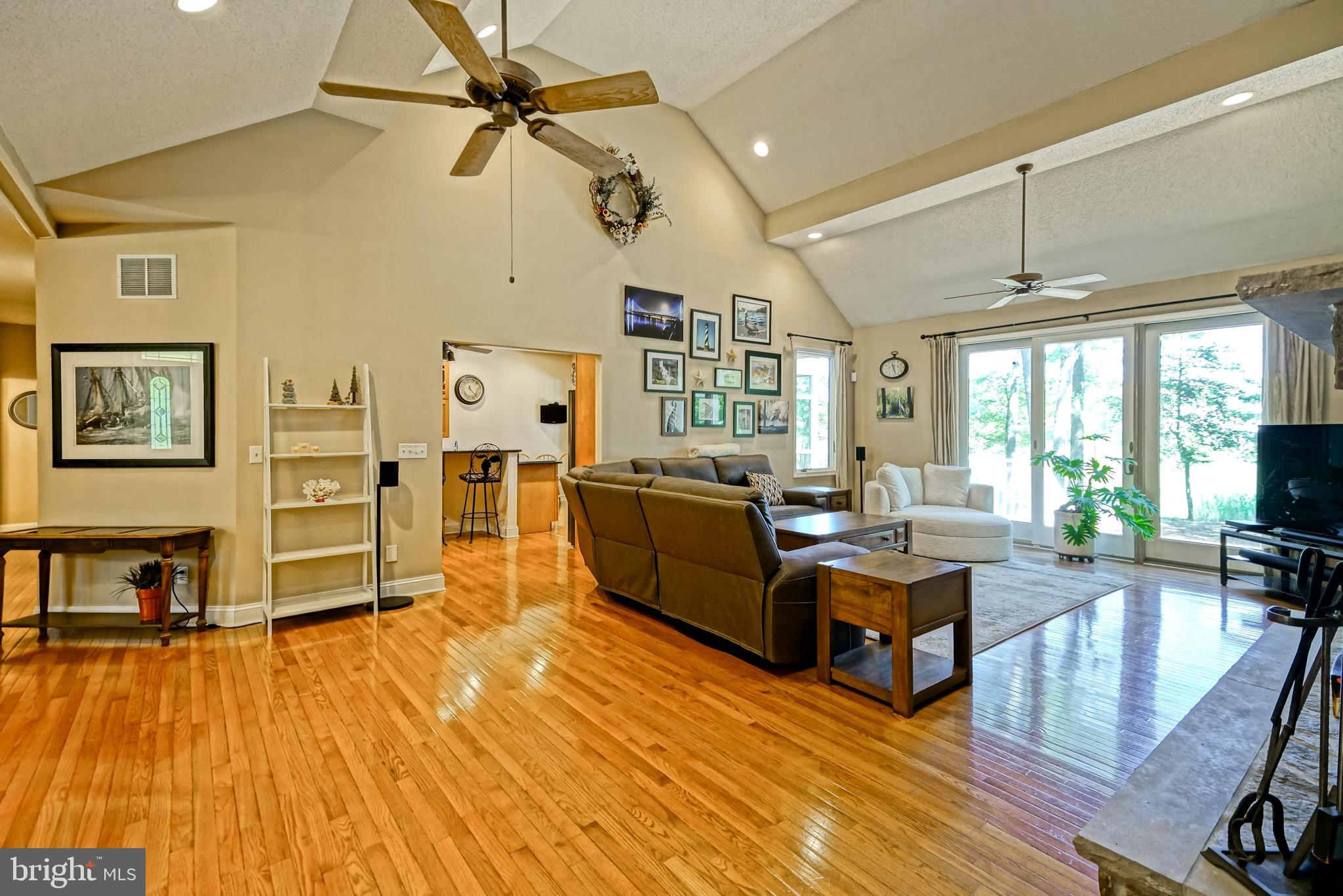 LOVE CREEK WOODS - Residential