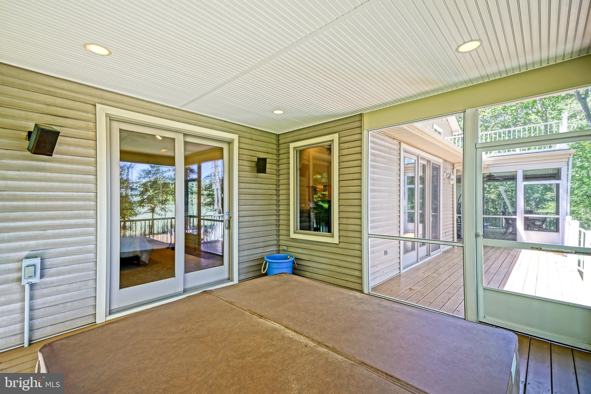 LOVE CREEK WOODS - Residential