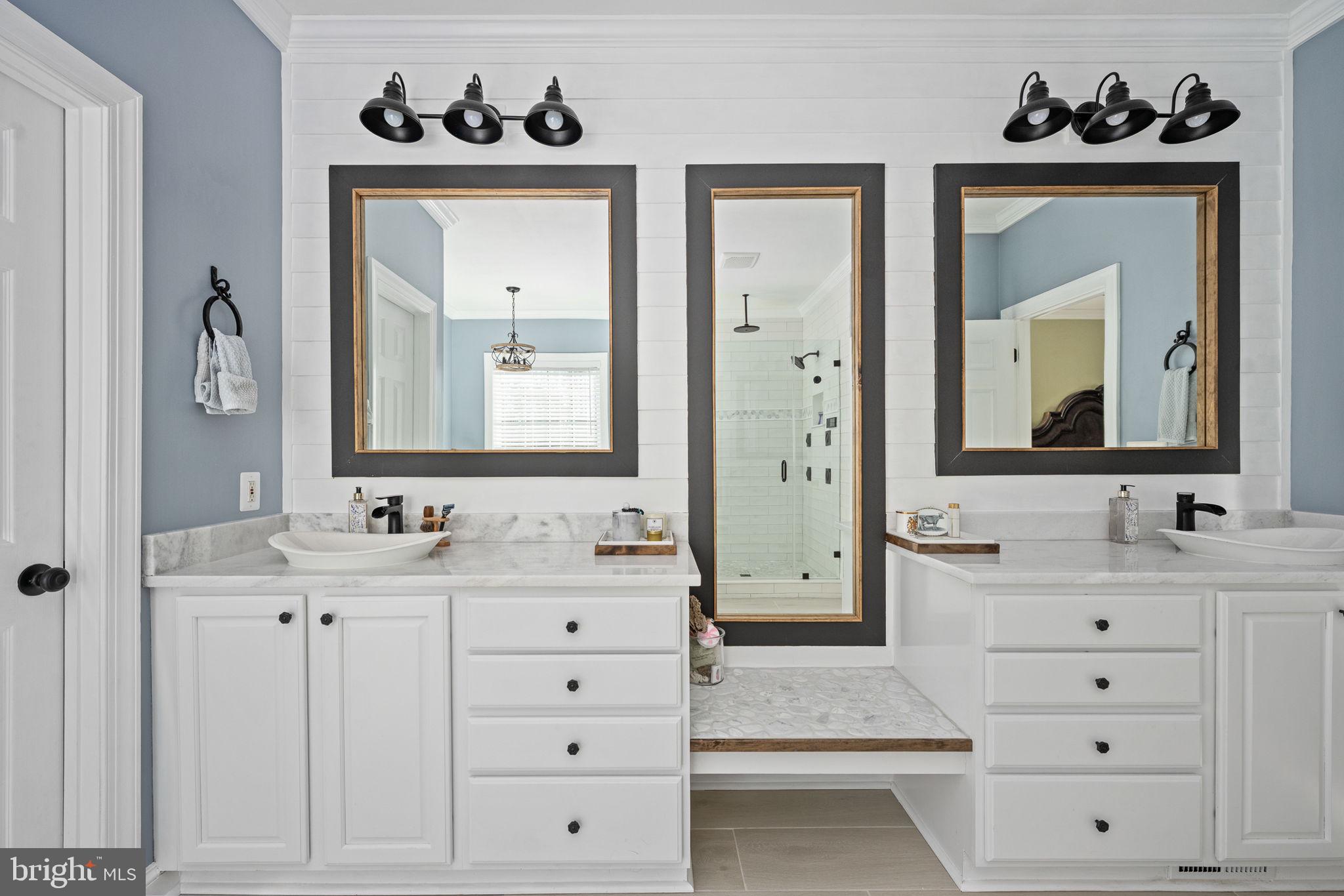 HUNTERS POND - Residential