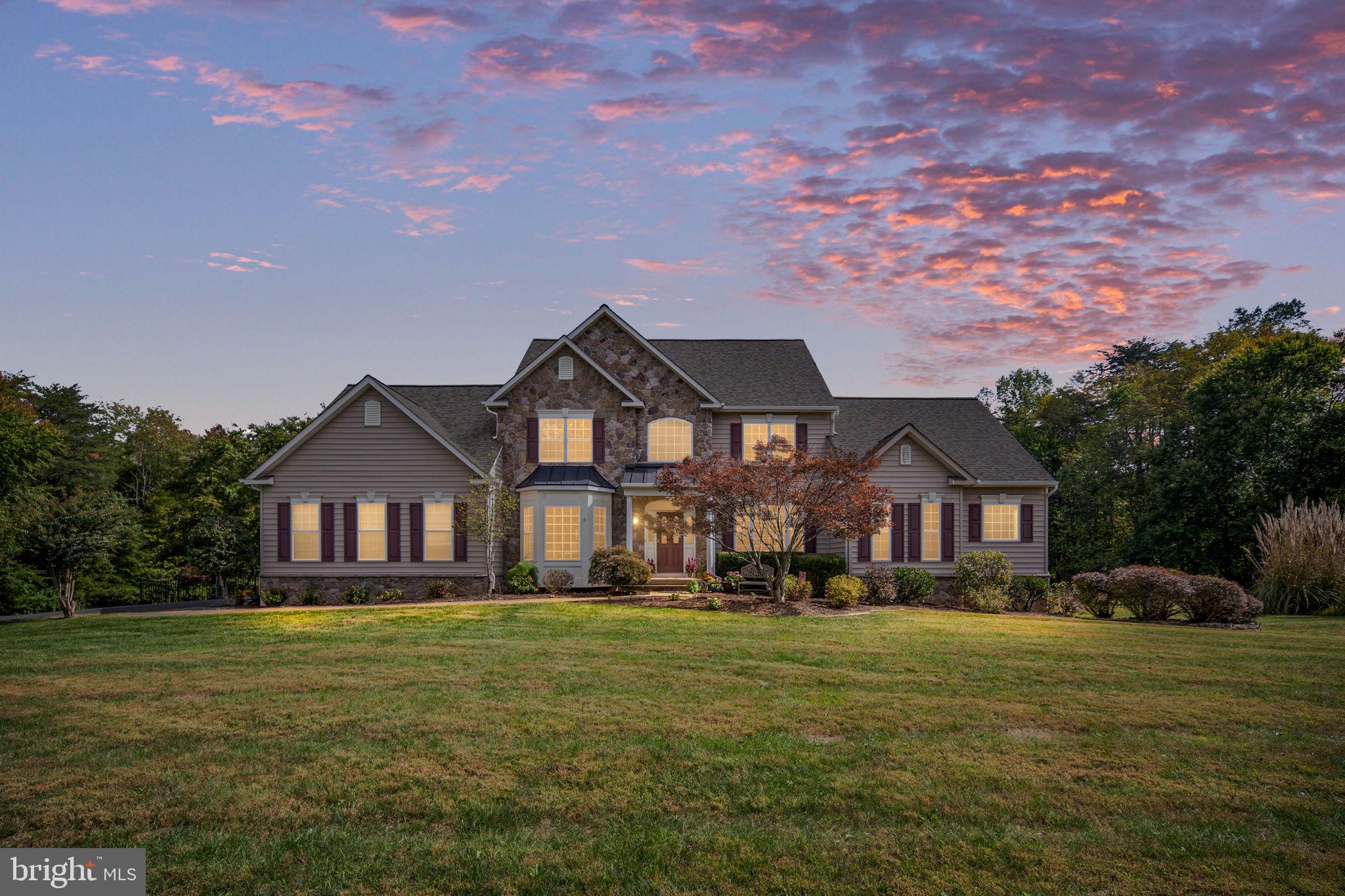 HUNTERS POND - Residential