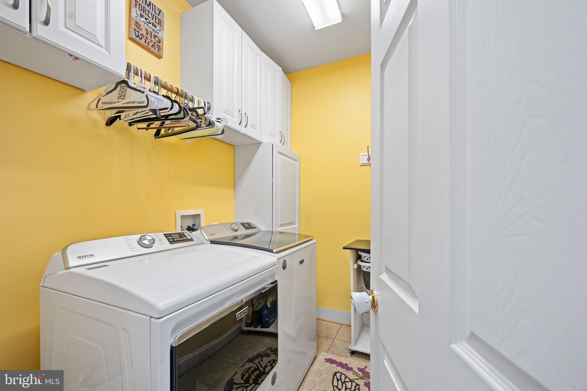 HUNTERS POND - Residential