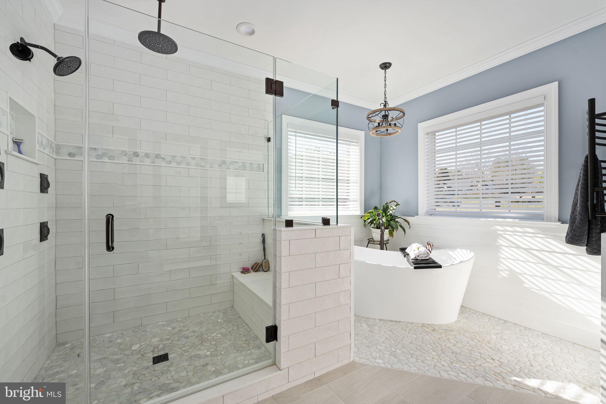 HUNTERS POND - Residential