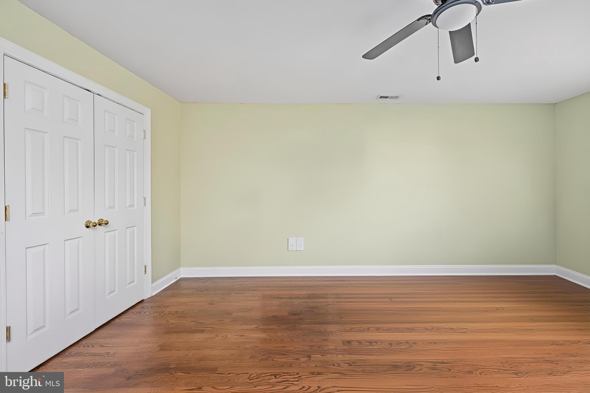 HUNTERS POND - Residential